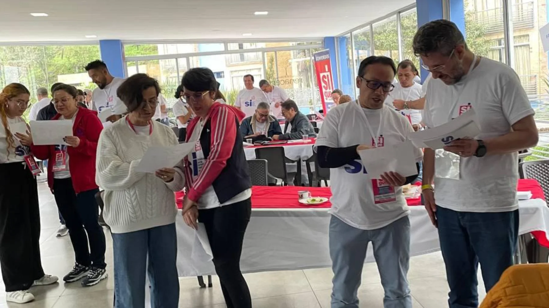 Líderes de SIGUE participando en una jornada de formación
