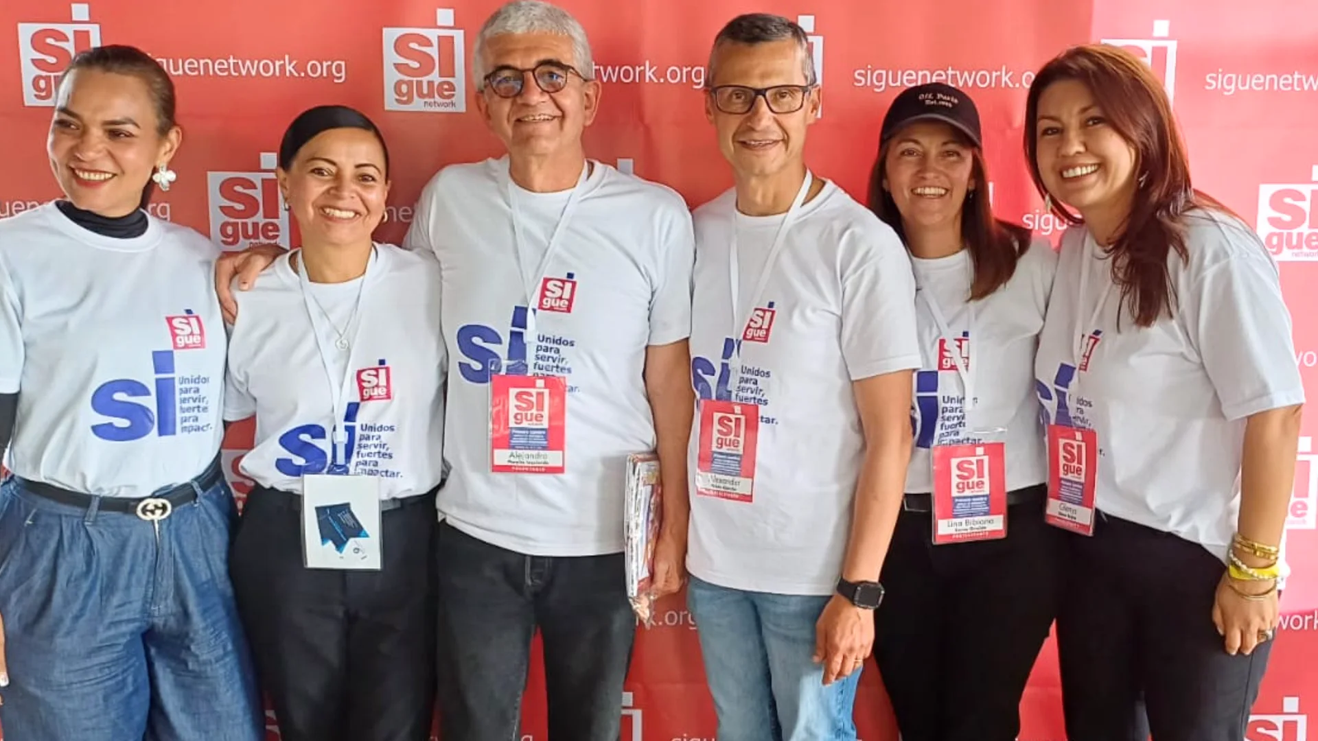 Miembros del equipo SIGUE Network